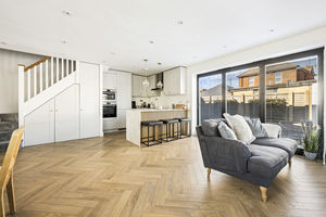 Photo 5- click for photo gallery